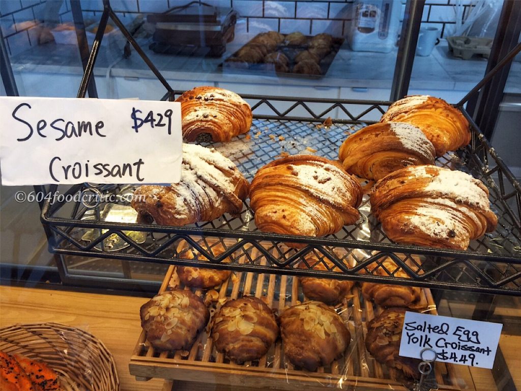 Daily Delicious, Sesame Croissant