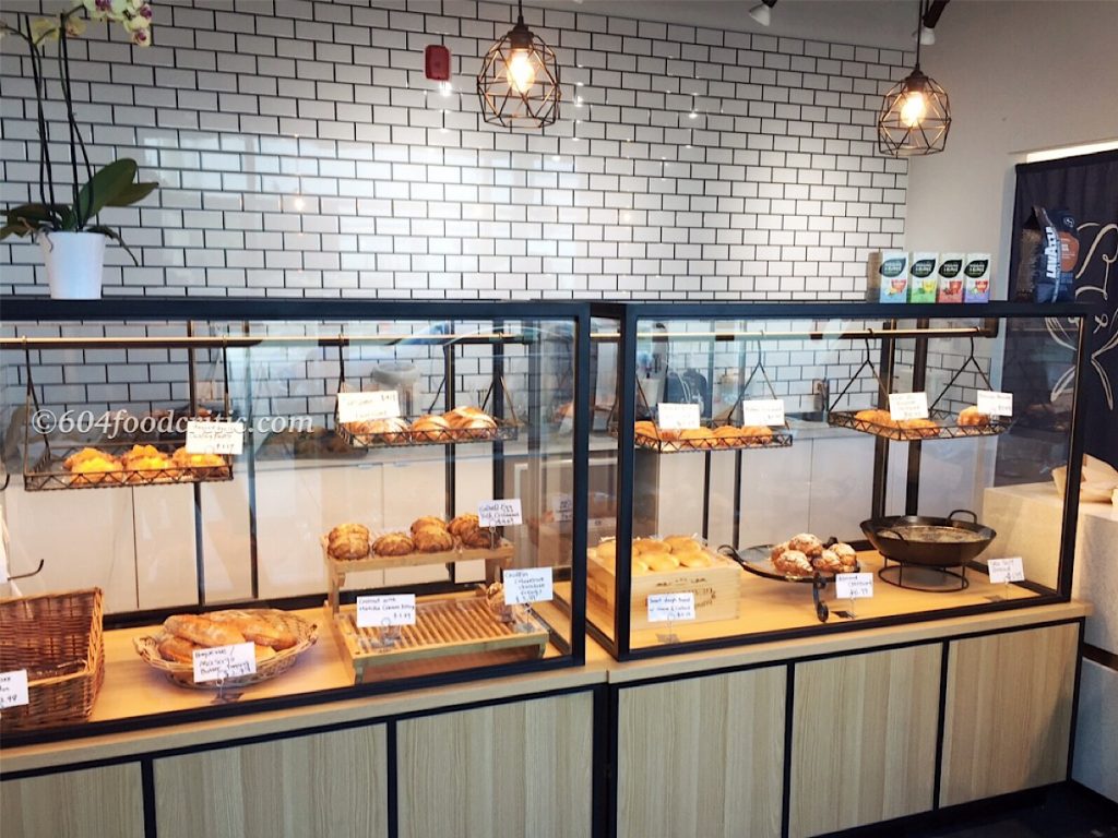 Daily Delicious, Interior Display