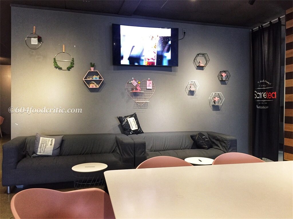 Share Tea TV wall