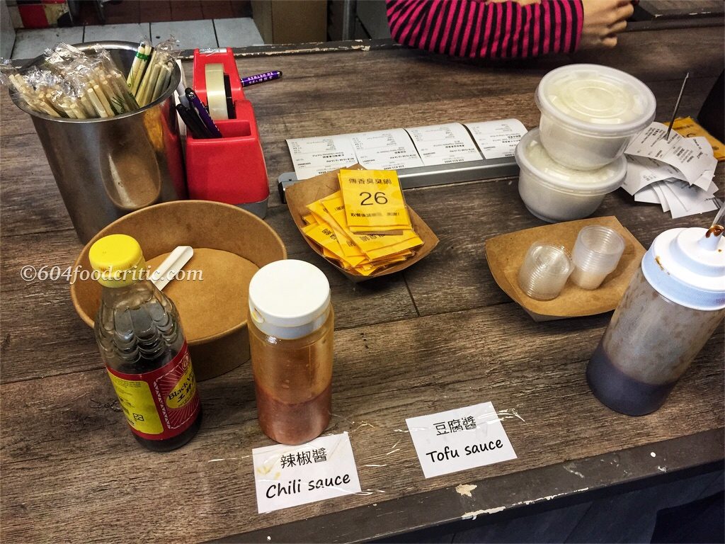 Potelicious Taiwanese Food Stand Front counter