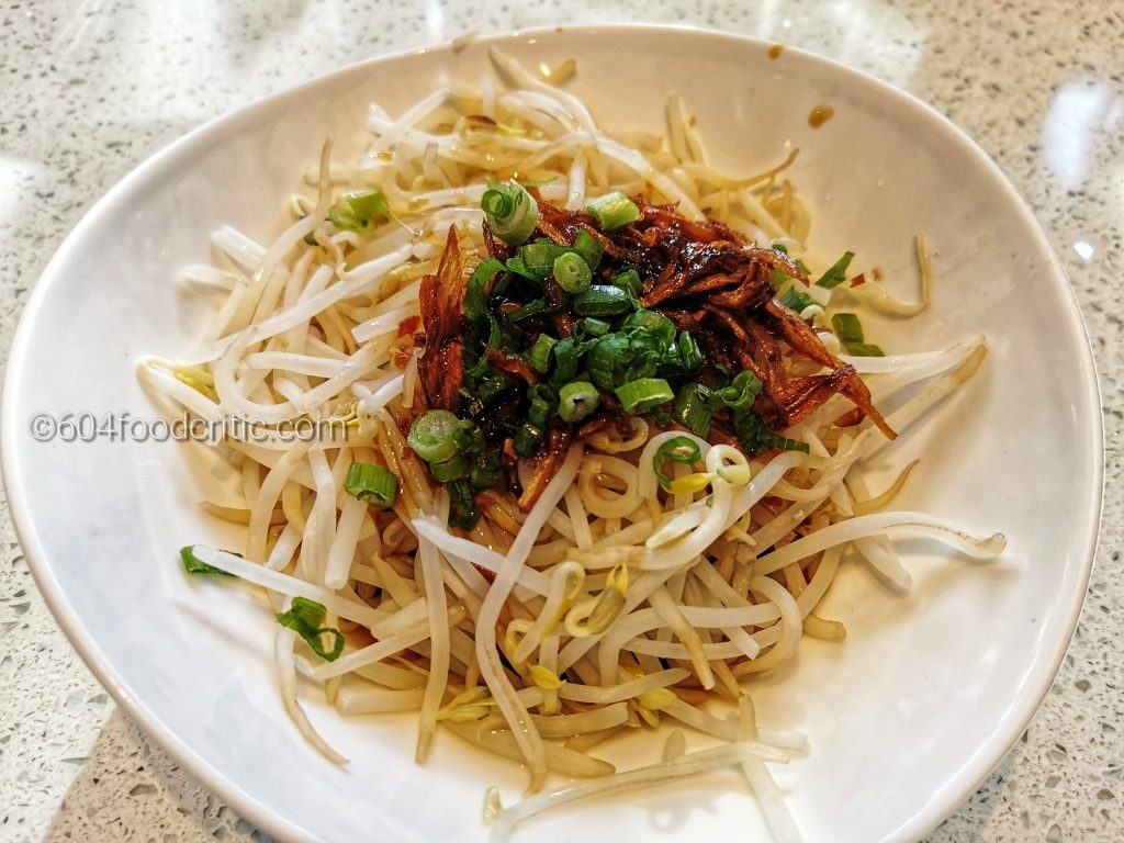 RedBeef noodle Kitchen boiled bean sprouts