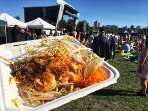 Thai Box on Truck Pad Thai 01