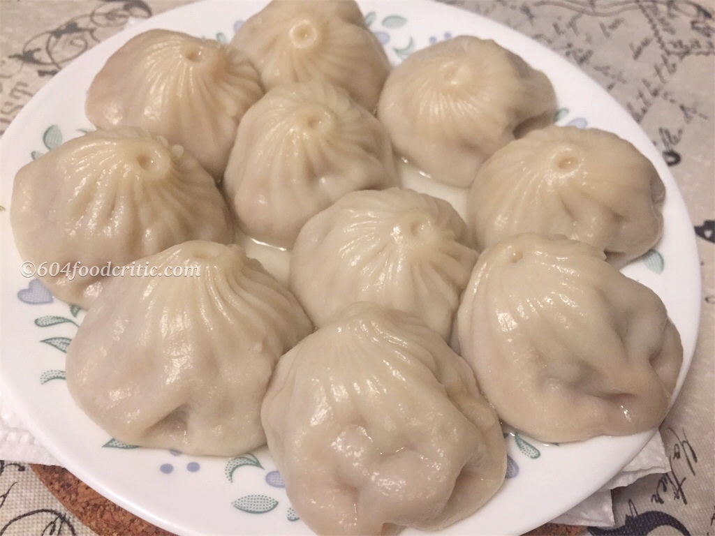 T&T Kitchen Juicy Pork Dumpling steamed