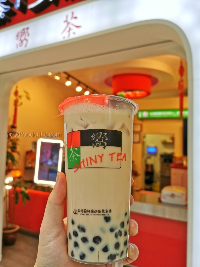 Shiny Tea Oolong milk tea