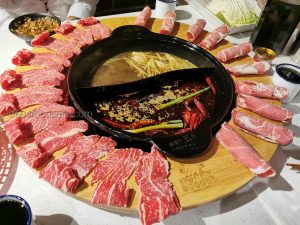 Hot Pot Master 正宗 钢管厂五区 小郡肝 串串香 beef and lamb platter