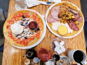 Angelina's Dutch Corner brunch