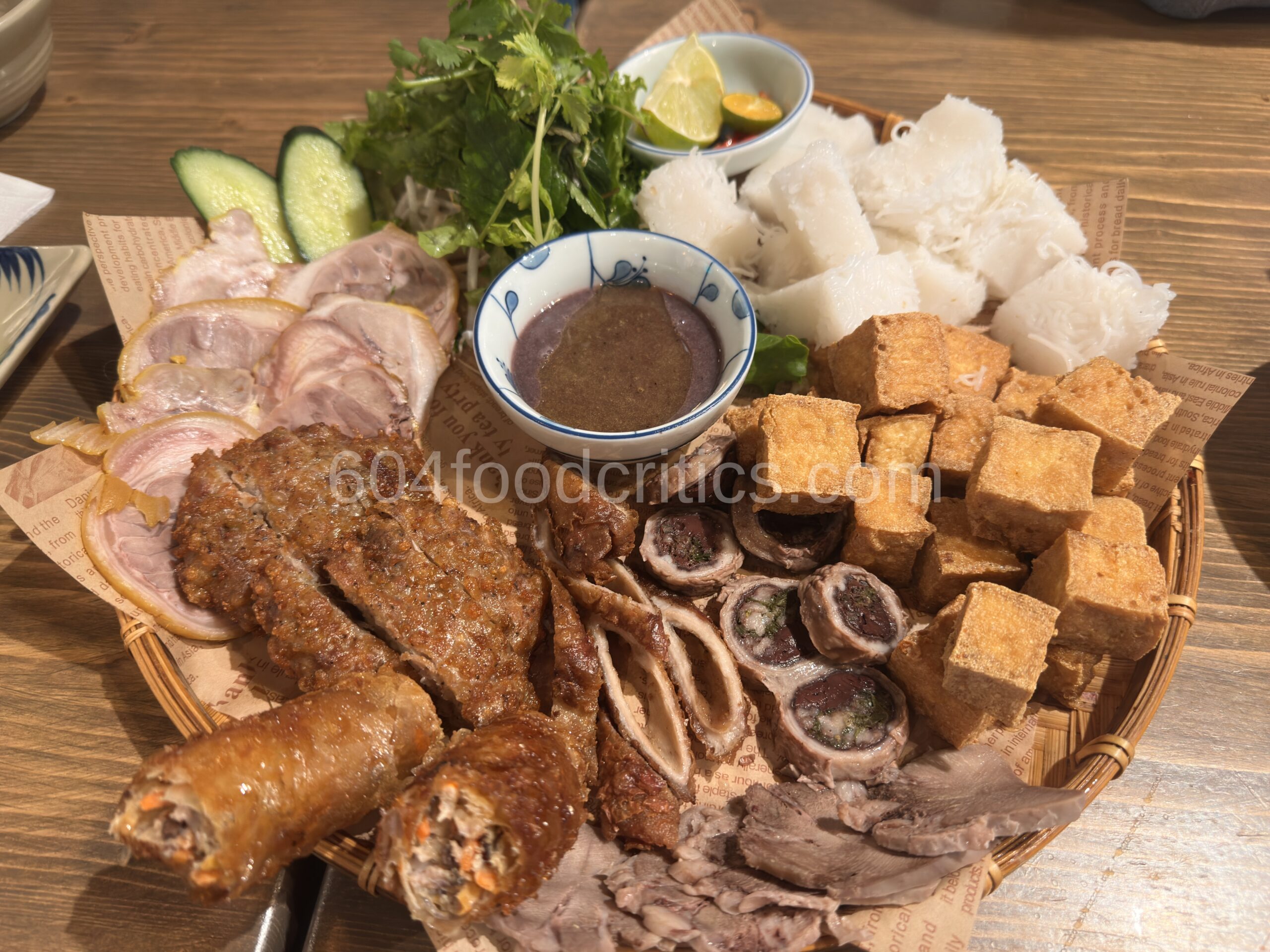 Bún Đậu Mắm Tôm at CHÉN
