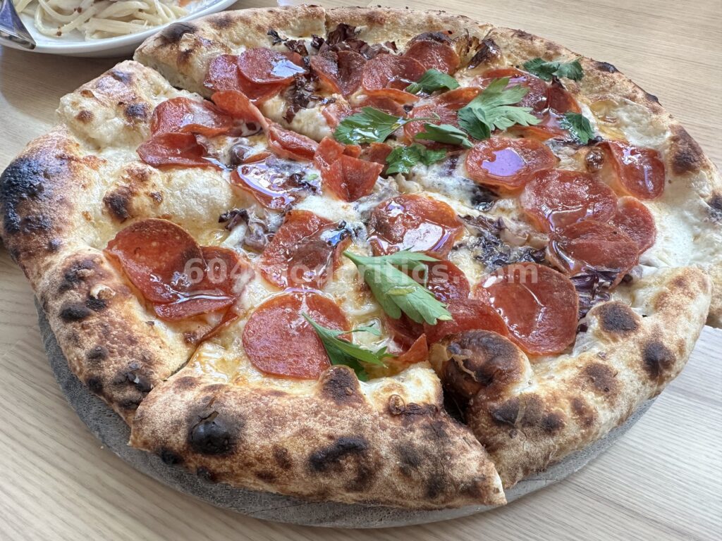 bufala-honey-pep-pizza